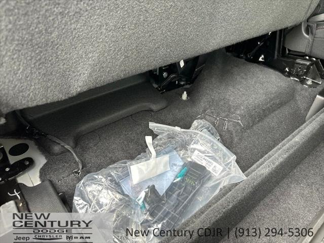 2026 Ram 1500 Rebel Crew Cab 4x4 5'7" Box