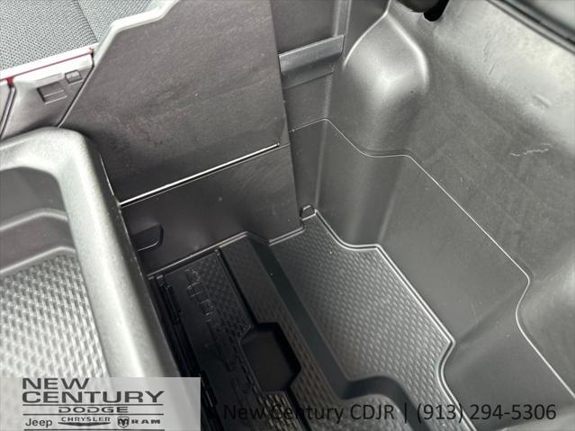 2026 Ram 1500 Rebel Crew Cab 4x4 5'7" Box