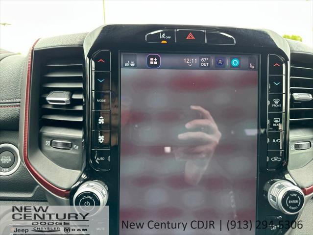 2026 Ram 1500 Rebel Crew Cab 4x4 5'7" Box