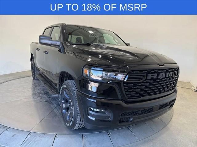 2026 RAM Ram 1500 RAM 1500 EXPRESS CREW CAB 4X4 57 BOX