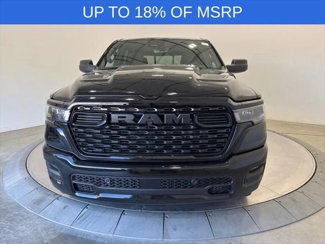 2026 RAM Ram 1500 RAM 1500 EXPRESS CREW CAB 4X4 57 BOX