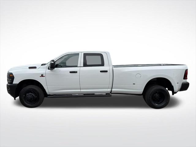 2026 RAM Ram 3500 RAM 3500 TRADESMAN CREW CAB 4X4 8 BOX 2026 RAM Ram 3500 RAM 3500 TRADESMAN CREW CAB 4X4 8 BOX