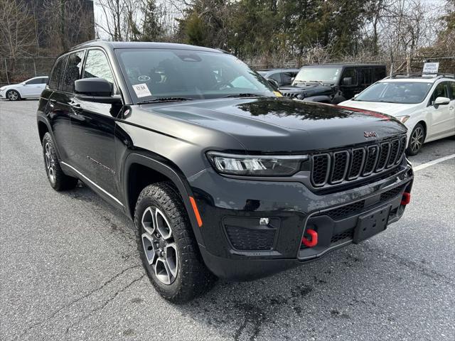2022 Jeep Grand Cherokee Trailhawk 4x4 2022 Jeep Grand Cherokee Trailhawk 4x4