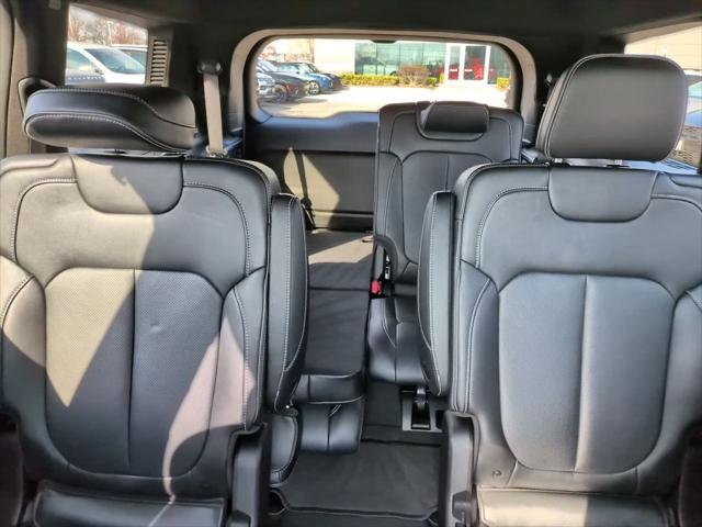 2025 Jeep Grand Cherokee L Overland 4x4