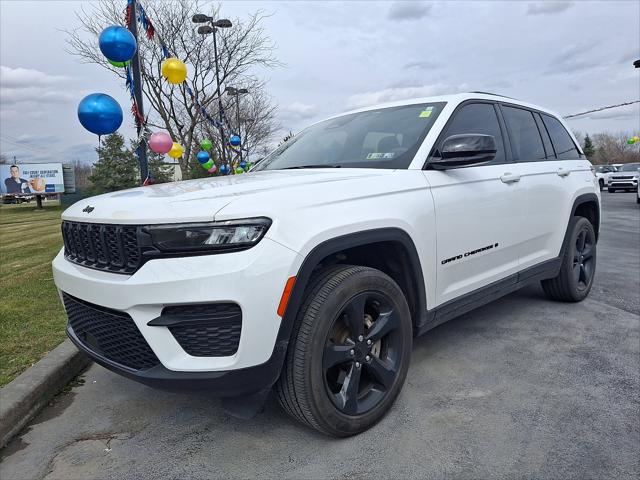 2023 Jeep Grand Cherokee Altitude 4x4