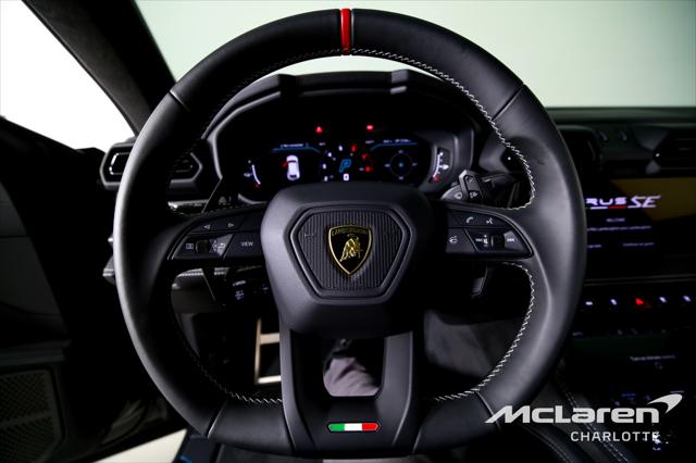 2025 Lamborghini Urus SE