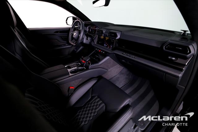 2025 Lamborghini Urus SE