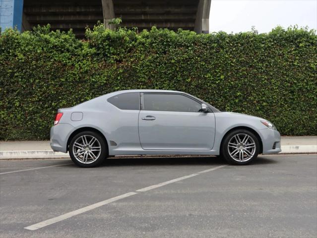 2013 Scion tC Hatchback Coupe 2D