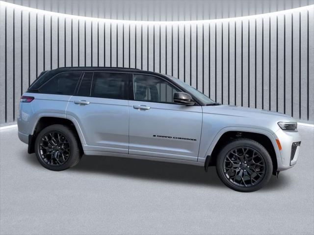 2026 Jeep Grand Cherokee GRAND CHEROKEE SUMMIT 4X4