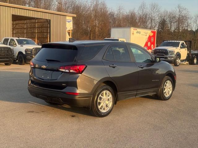 2022 Chevrolet Equinox AWD LS