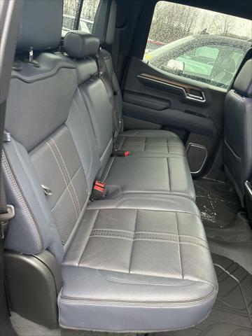 2023 Chevrolet Silverado 1500 4WD Crew Cab Short Bed High Country
