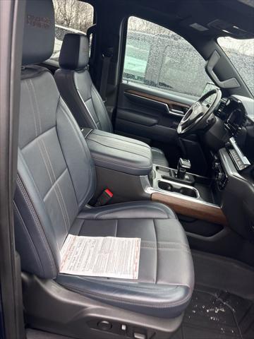 2023 Chevrolet Silverado 1500 4WD Crew Cab Short Bed High Country