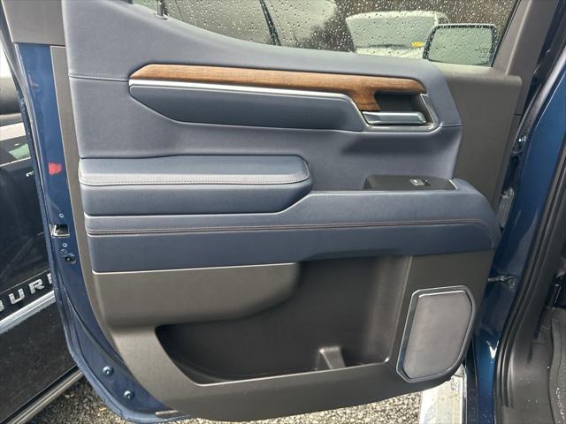 2023 Chevrolet Silverado 1500 4WD Crew Cab Short Bed High Country