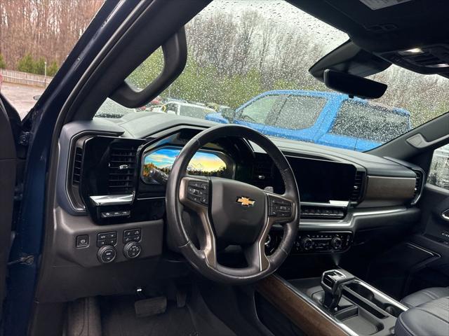2023 Chevrolet Silverado 1500 4WD Crew Cab Short Bed High Country