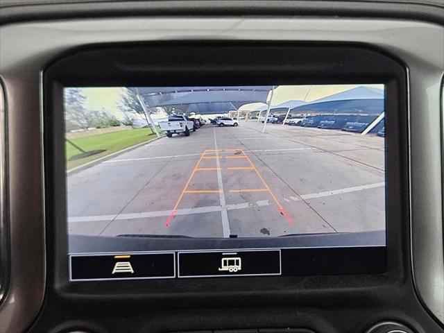 2022 Chevrolet Silverado 1500 4WD Crew Cab Short Bed RST