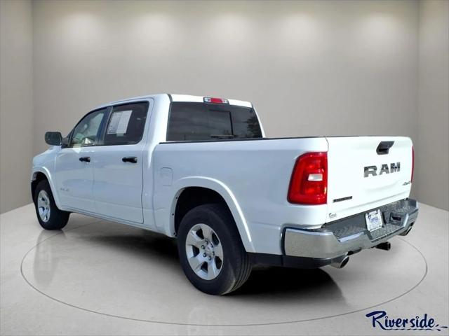 2025 Ram 1500 Big Horn Crew Cab 4x4 5'7" Box