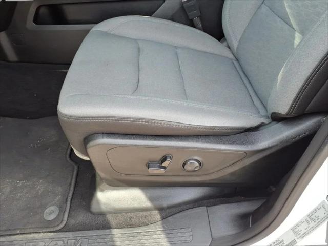 2025 Ram 1500 Big Horn Crew Cab 4x4 5'7" Box