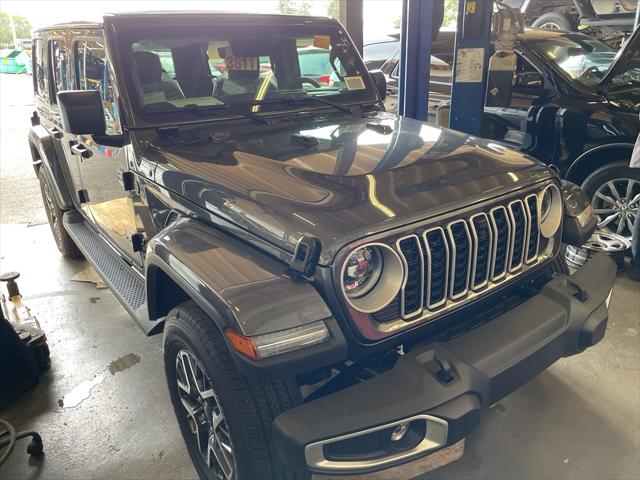 2026 Jeep Wrangler 4-Door Sahara 4x4