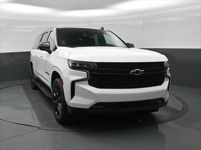 2023 Chevrolet Suburban 4WD RST
