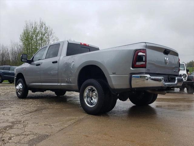 2024 Ram 3500 Tradesman Crew Cab 4x4 8' Box