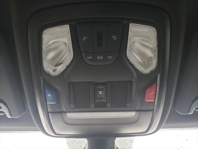 2024 Ram 3500 Tradesman Crew Cab 4x4 8' Box