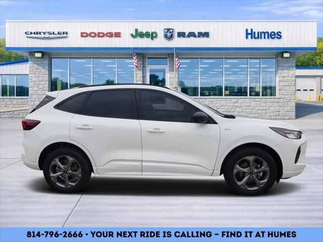 2023 Ford Escape ST-Line