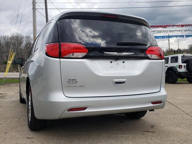 2023 Chrysler Voyager LX