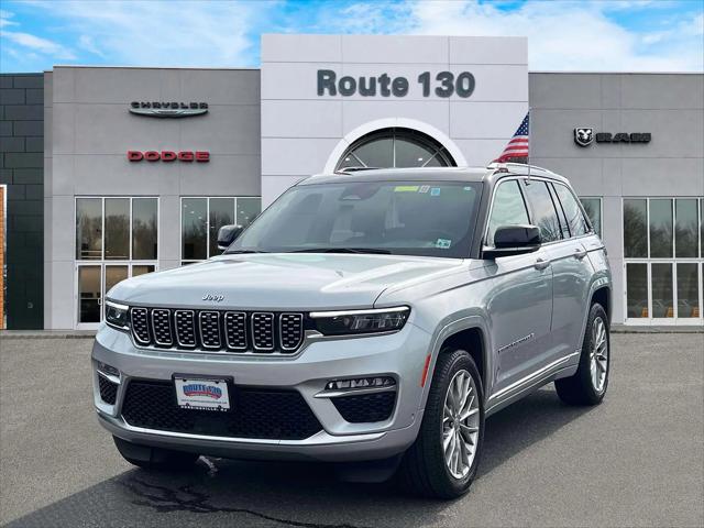 2023 Jeep Grand Cherokee Summit 4x4 2023 Jeep Grand Cherokee Summit 4x4