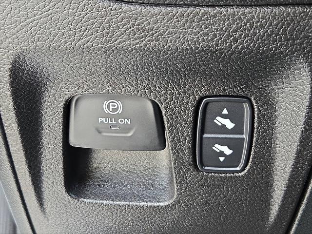 2022 Ram 1500 Big Horn Crew Cab 4x4 6'4" Box