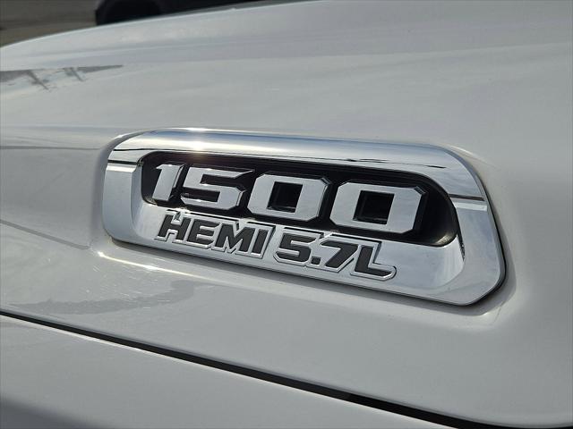 2022 Ram 1500 Big Horn Crew Cab 4x4 6'4" Box