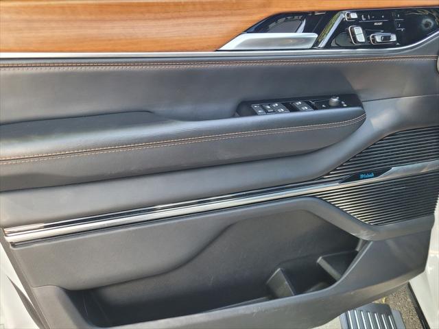 2024 Jeep Grand Wagoneer L Series III 4x4