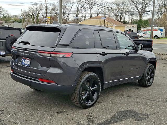 2023 Jeep Grand Cherokee Altitude 4x4