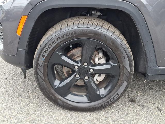 2023 Jeep Grand Cherokee Altitude 4x4
