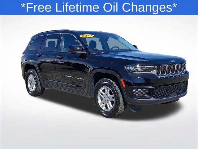 2023 Jeep Grand Cherokee Laredo 4x4