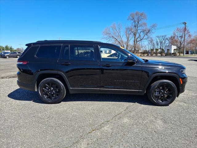 2024 Jeep Grand Cherokee L Altitude 4x4