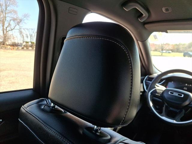 2024 Jeep Grand Cherokee L Altitude 4x4