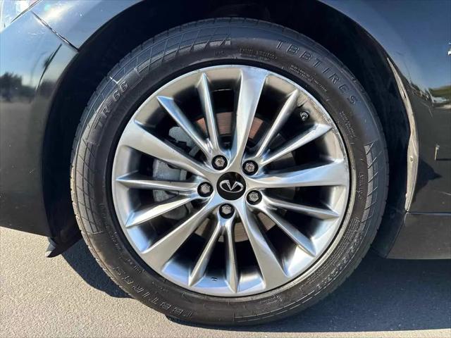 2021 INFINITI Q50 LUXE