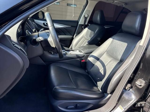 2021 INFINITI Q50 LUXE