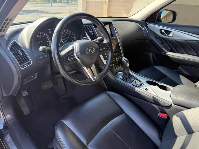 2021 INFINITI Q50 LUXE