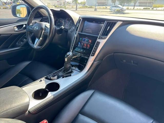 2021 INFINITI Q50 LUXE