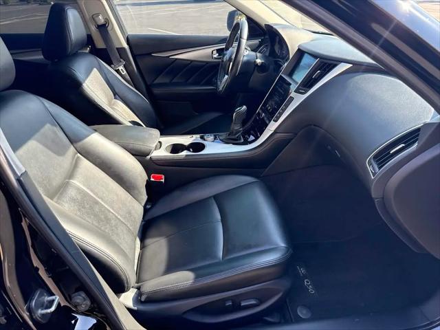2021 INFINITI Q50 LUXE