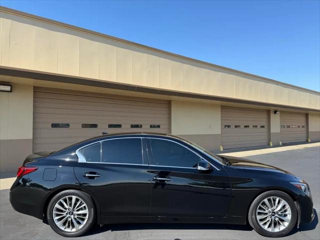 2021 INFINITI Q50 LUXE