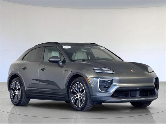 2025 Porsche Macan Electric 4