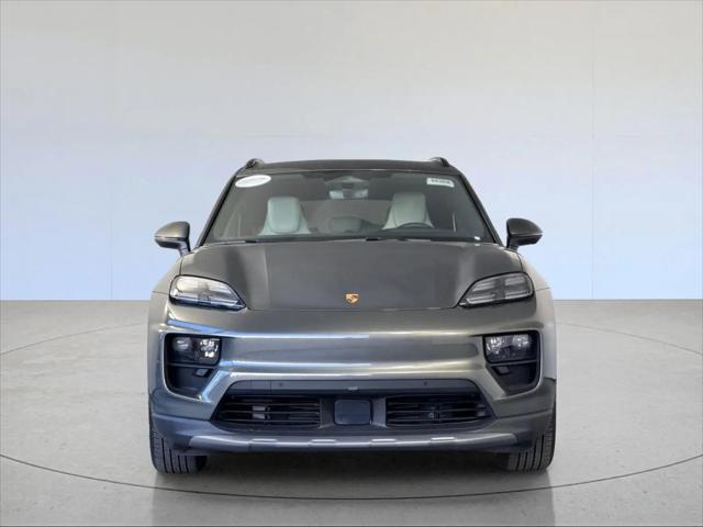 2025 Porsche Macan Electric 4