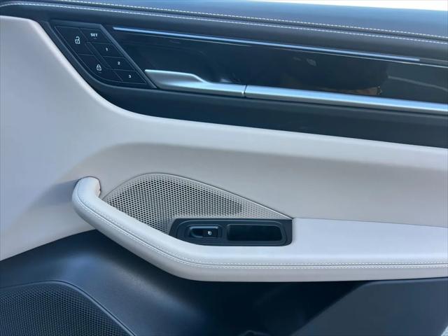 2025 Porsche Macan Electric Macan Electric