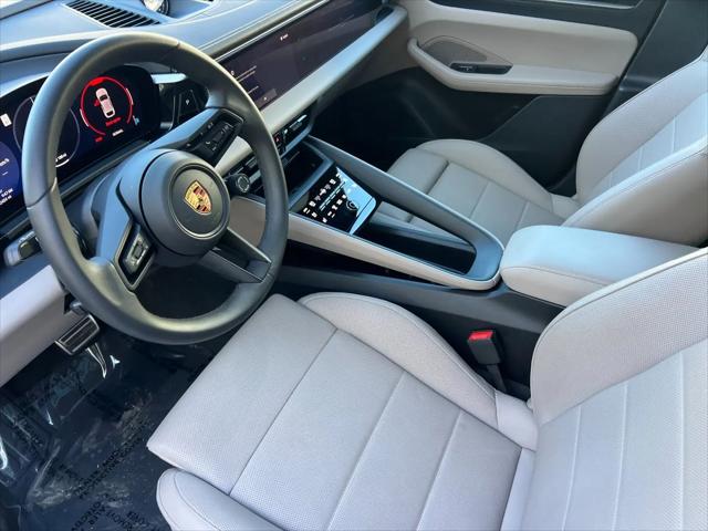 2025 Porsche Macan Electric Macan Electric
