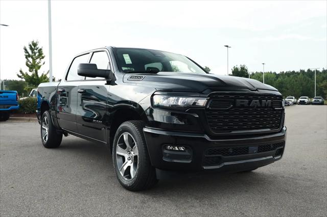 2026 Ram 1500 Express Crew Cab 4x2 57 Box