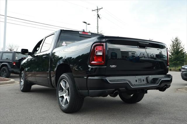 2026 Ram 1500 Express Crew Cab 4x2 57 Box