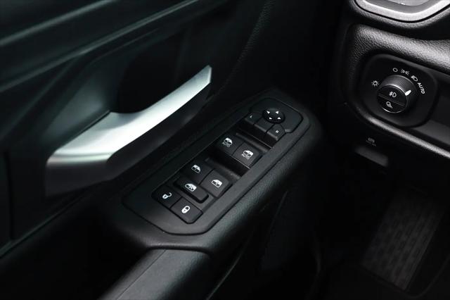 2026 Ram 1500 Express Crew Cab 4x2 57 Box
