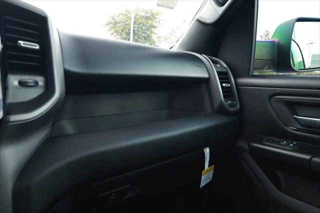 2026 Ram 1500 Express Crew Cab 4x2 57 Box